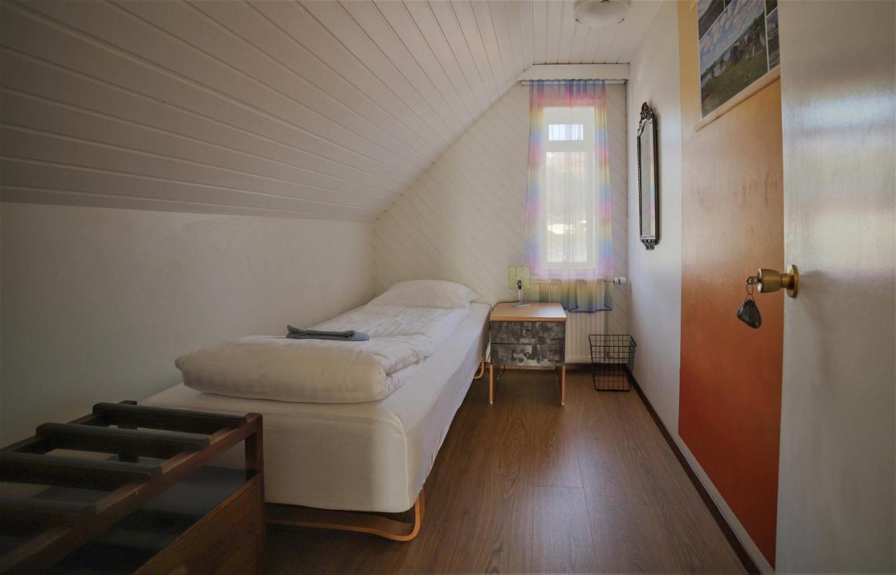 Husavik Green Hostel ภายนอก รูปภาพ