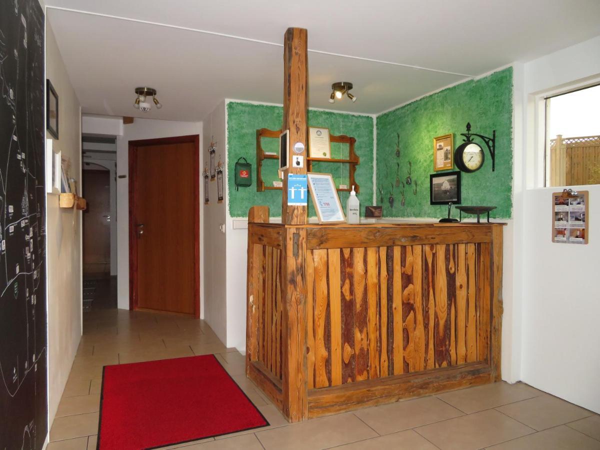 Husavik Green Hostel ภายนอก รูปภาพ