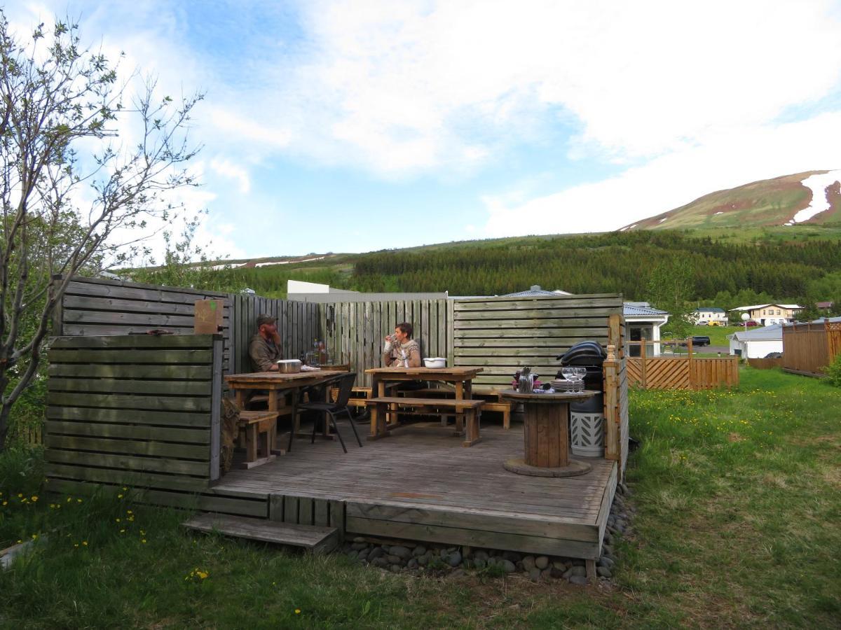 Husavik Green Hostel ภายนอก รูปภาพ