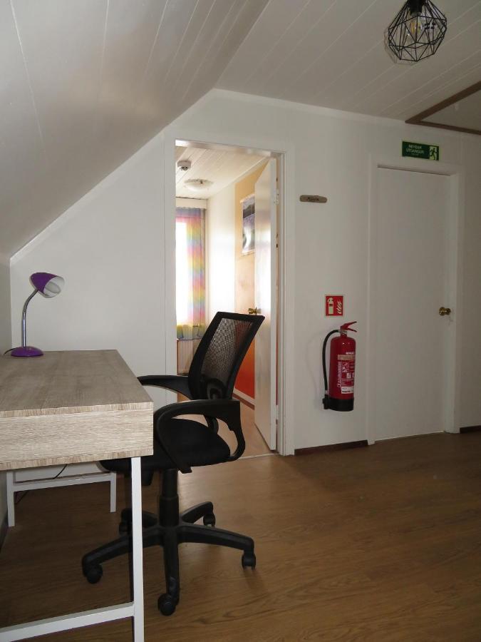 Husavik Green Hostel ภายนอก รูปภาพ