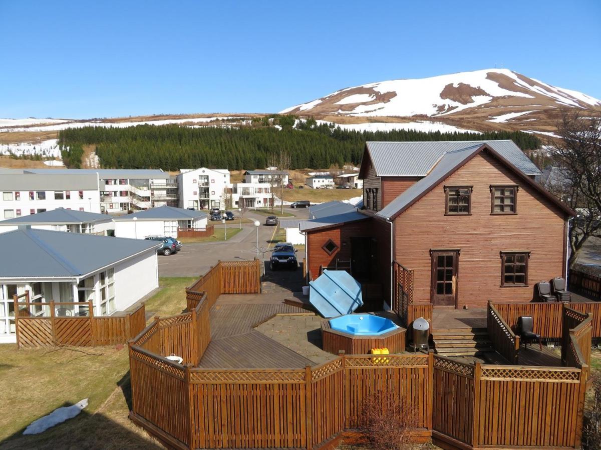 Husavik Green Hostel ภายนอก รูปภาพ